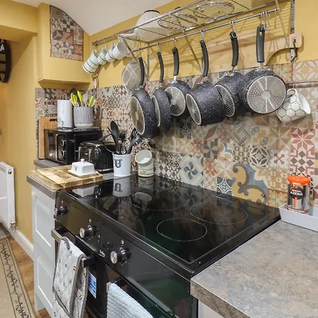 The Seaside House בית נופש *